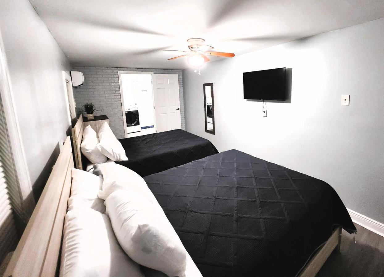Cozy 3 Bedroom House Near Airport/Raymond Stadium/Downtown. Tampa Extérieur photo